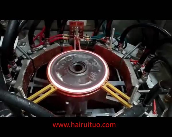 �Б�(y��ng)���(y��ng)���c�����Է���