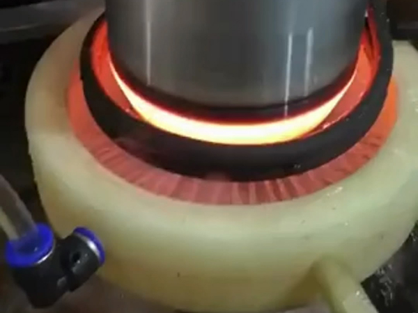 �Б����ˇ��������đ�������