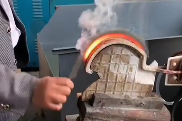 砵������l����̎����һ�Nͨ�^(gu��)�����l�Б�(y��ng)�ӟጦ(du��)砵��M(j��n)�д��̎���ķ���