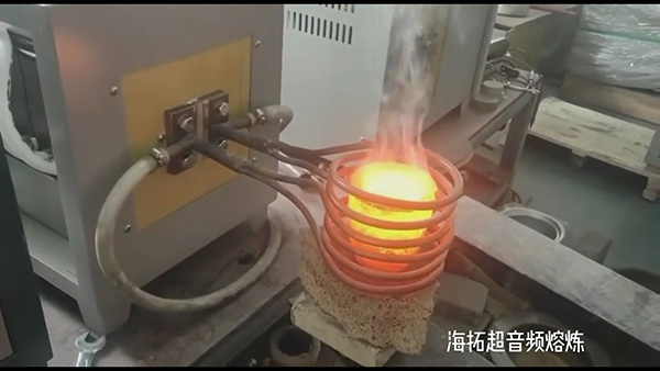 超音頻熔煉爐這個比較少見因為一般用中高頻熔煉爐