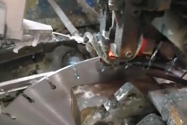 �Ƭ�ϵĺϽ��ø��l���әC(j��)����