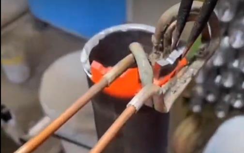 ���l���C-���l�ӟ�C-�@�^�Ͻ𺸽�