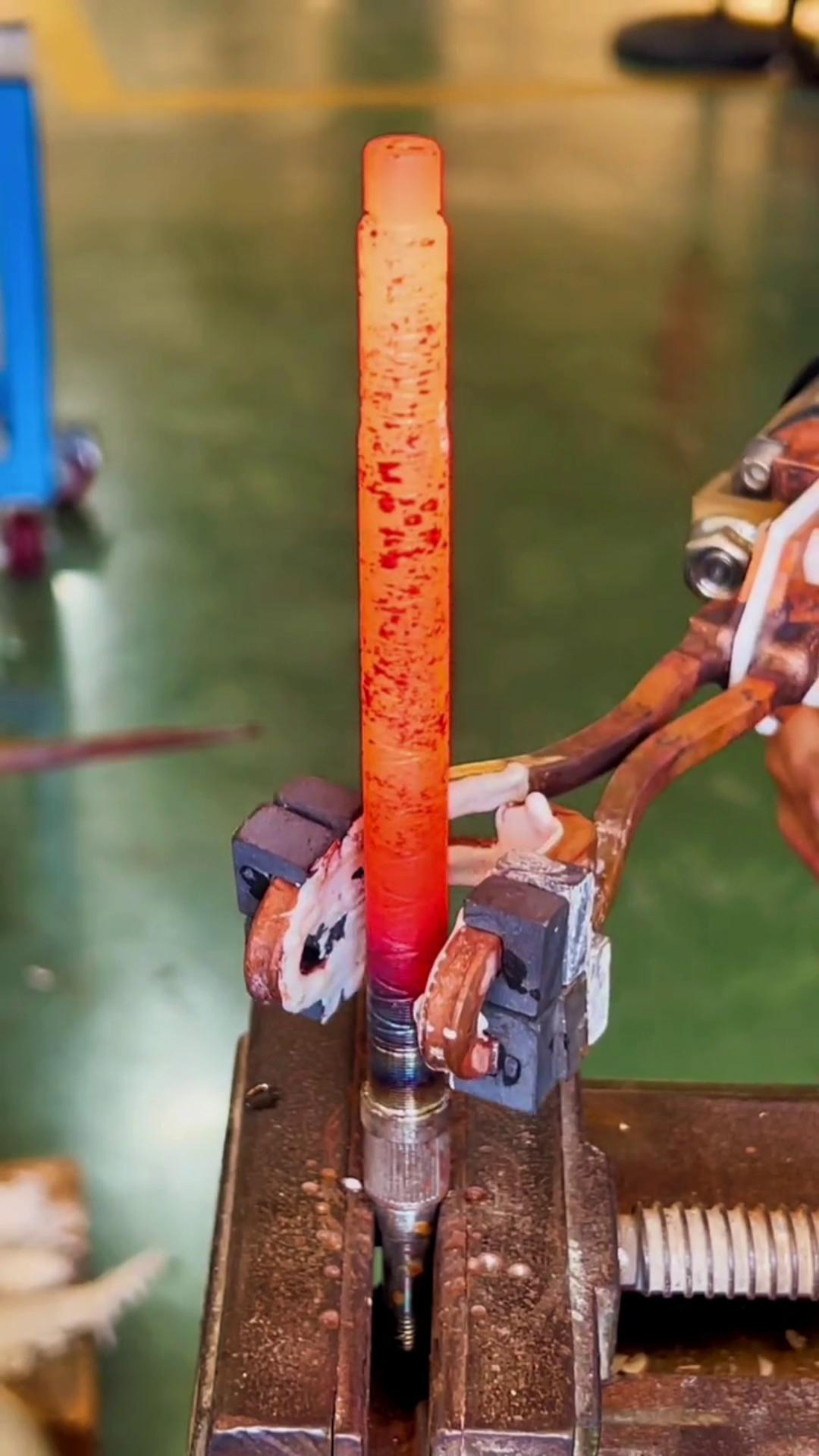 手持式高頻加熱機(jī)-內(nèi)置PLC控制程序-適合各類加熱焊接淬火退火工藝