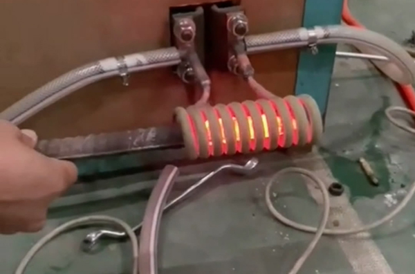 為什么釬鎬要高頻加熱機來做熱處理