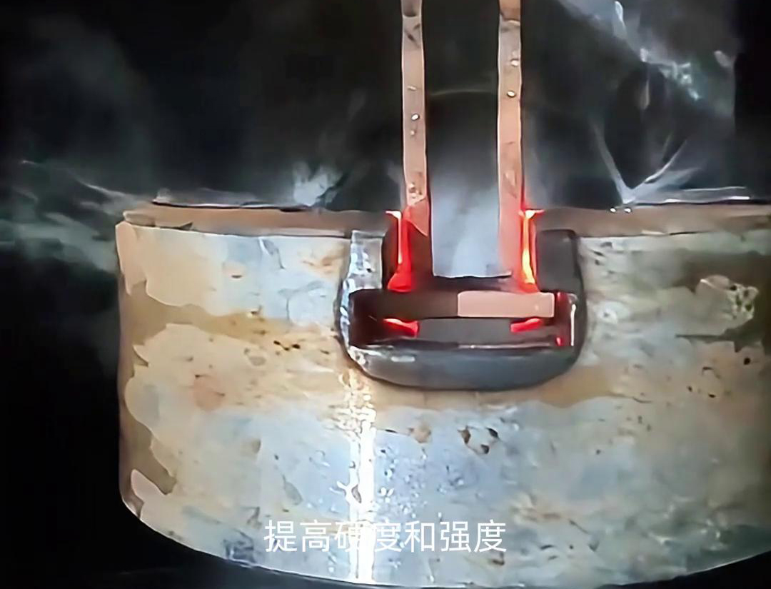 卡盤使用高頻淬火的原因在于高頻淬火技術(shù)的獨(dú)特優(yōu)勢