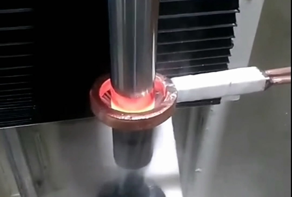 高頻淬火設(shè)備被廣泛應(yīng)用于各種齒輪、軸類零件等關(guān)鍵部件的淬火處理