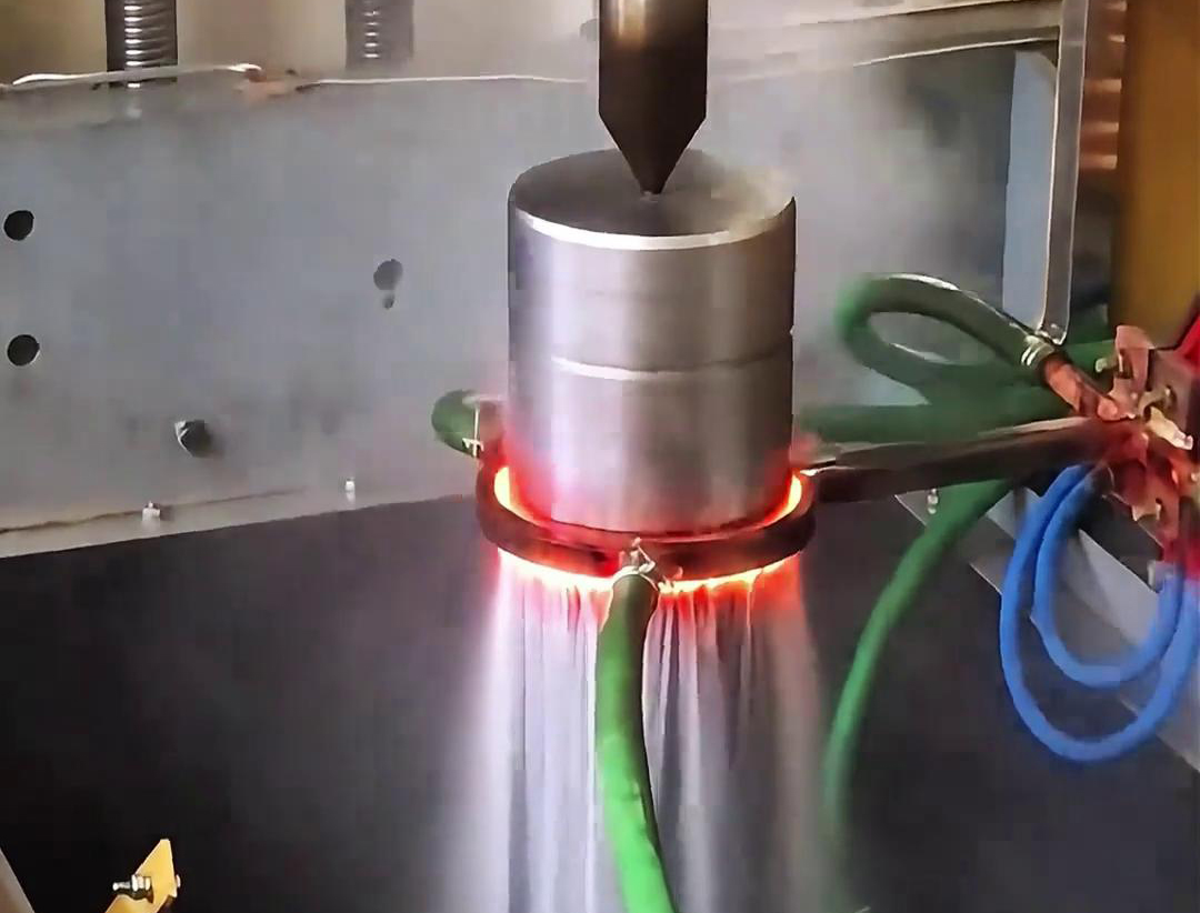 數(shù)控高頻淬火機床對軸淬火有什么優(yōu)勢