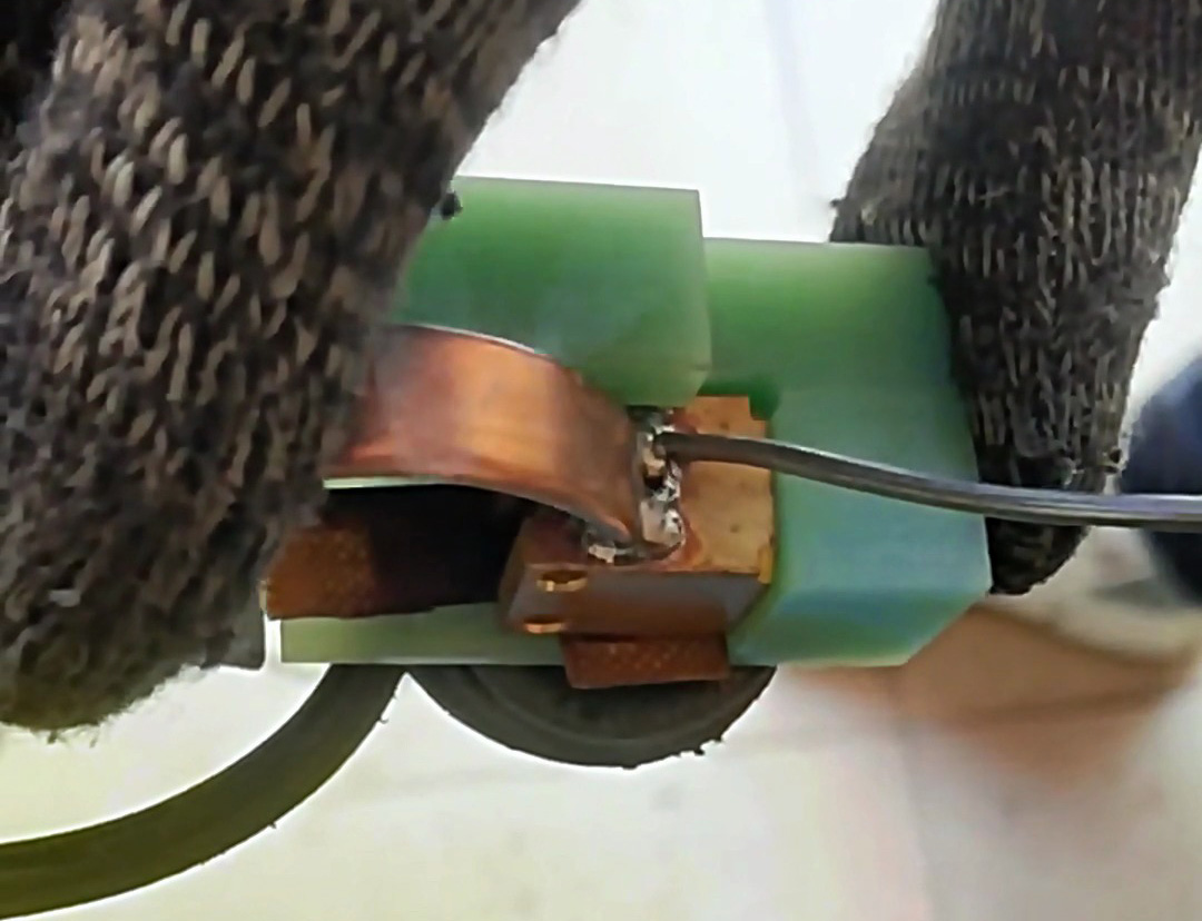 異形銅件錫焊難題破解：海拓高頻焊接機(jī)無明火高效焊接方案