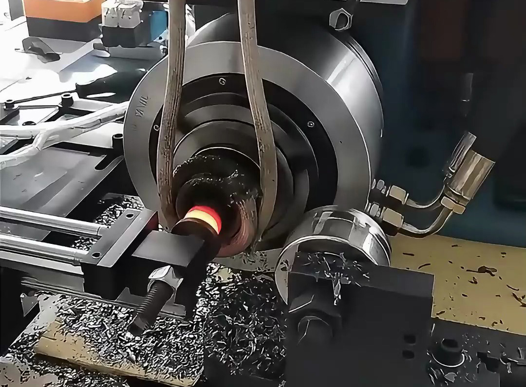 高頻封口機：電磁場加熱驅(qū)動的高效封口解決方案，賦能金屬與熱塑性材料加工