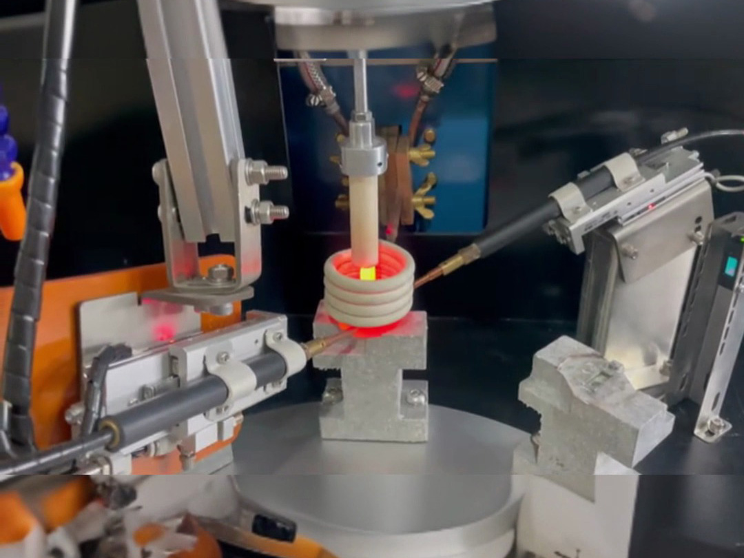 電氣行業(yè)福音！熔斷器全自動高頻焊接生產(chǎn)線：無需焊工，一鍵啟動，全程自動化出成品！