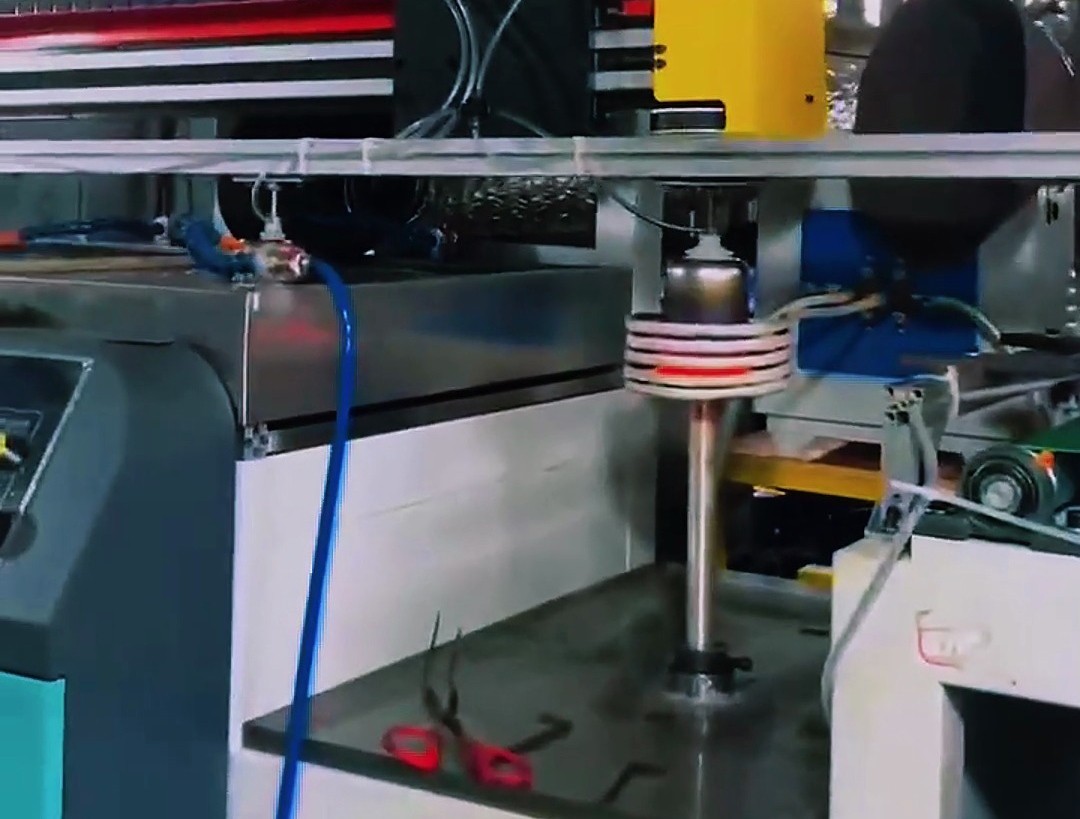 高頻退火設(shè)備集成到不銹鋼器皿生產(chǎn)線中