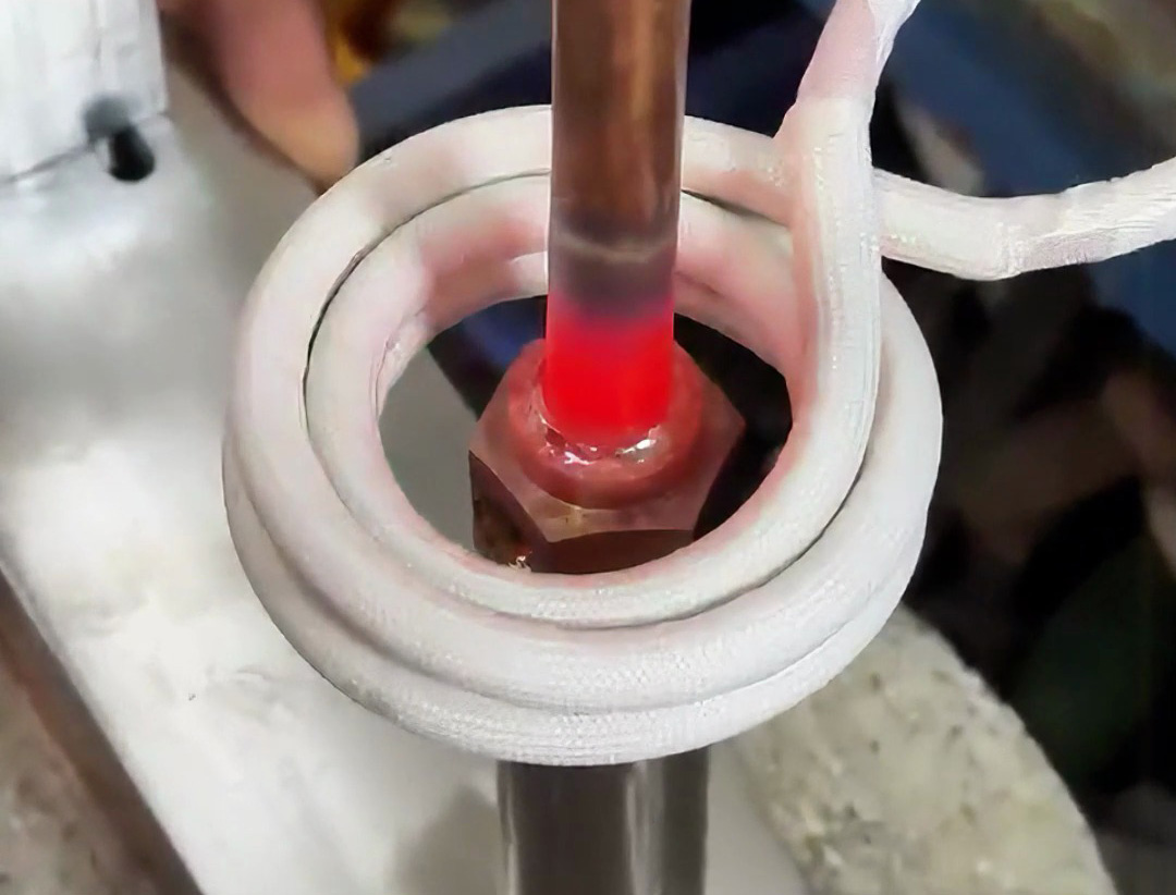 3分鐘看懂銅件高頻焊接，高頻焊機速度與安全并存