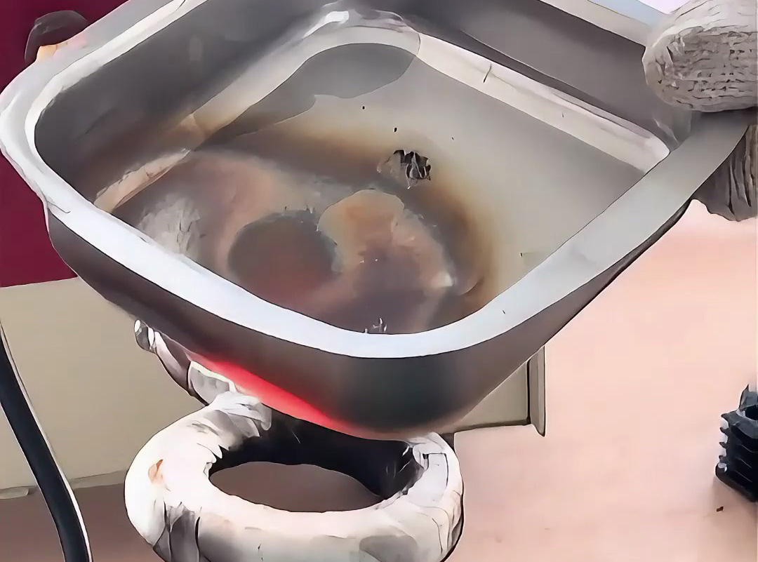 高頻退火可消除加工應(yīng)力，防止變形和開裂，同時(shí)提升表面光潔度和耐腐蝕性