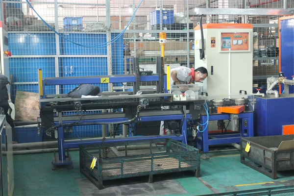 海拓臥式淬火機床