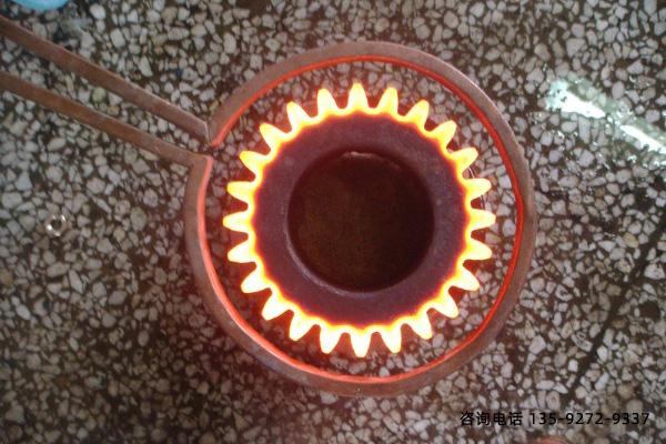 中頻淬火爐圖片 中頻淬火爐圖片